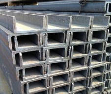 天津镀锌槽钢：天津镀锌槽钢的生产工艺流程，天津润江鑫钢铁。