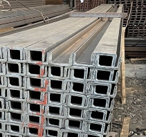 天津镀锌槽钢厂家：天津镀锌槽钢的日常保养和天津槽钢的日常维护，天津润江鑫钢铁。